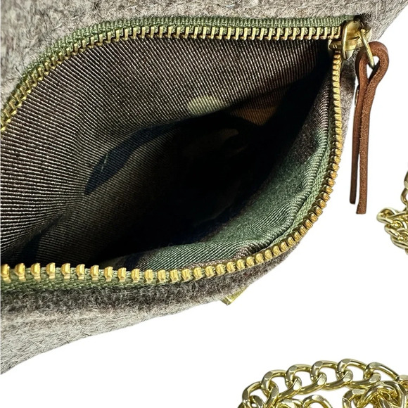 SWORD & PLOUGH Grey Wool Crossbody Bag - Brown Leather Gold Chain - Picture 3 of 9